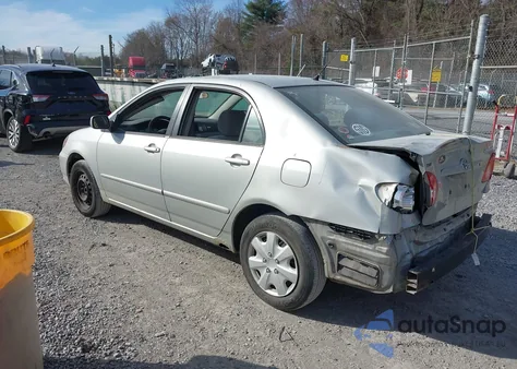 2004 Toyota Corolla Le z USA, uszkodzony, nr VIN 2T1BR32E74C315799